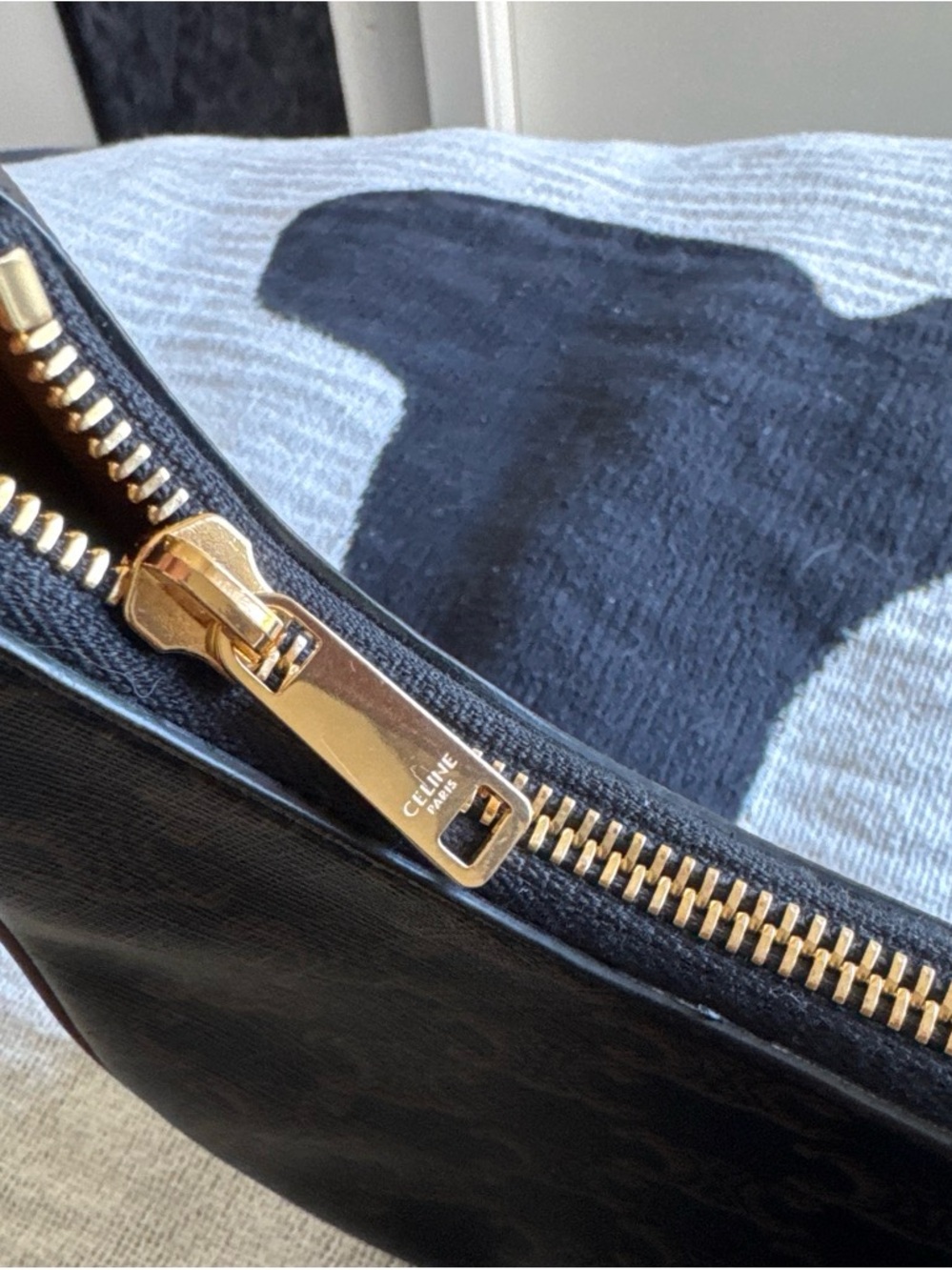 Celine Ava bag in Triomphe canvas and calfskin tan leather - Picture 2 of 5